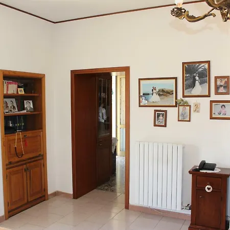Consalvi House Casa de Férias *